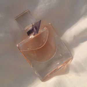 La vie est Belle
Miniature 0.135 oz